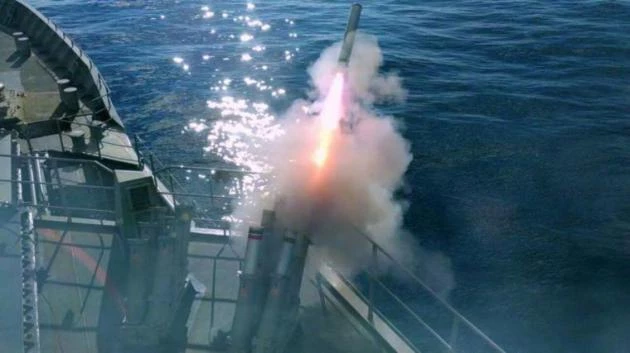 Πλάνα που κόβουν την ανάσα από την άσκηση του ΠΝ «ΔΟΥΡΕΙΟΣ ΙΠΠΟΣ»! (εικόνες)